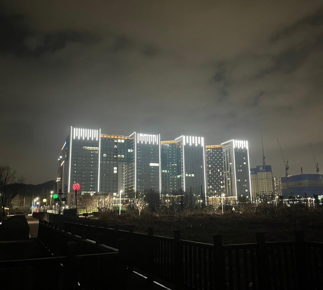 Very Near to Namgoyang IC, Han-river View, Brand New, 21F