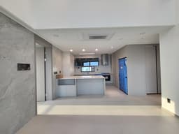 사업자 계약시 월세 3,000,000원(부가세 별도), 동탄역 주변, 신축, 펜트하우스, 2BR+Loft, 2BA. (사본)