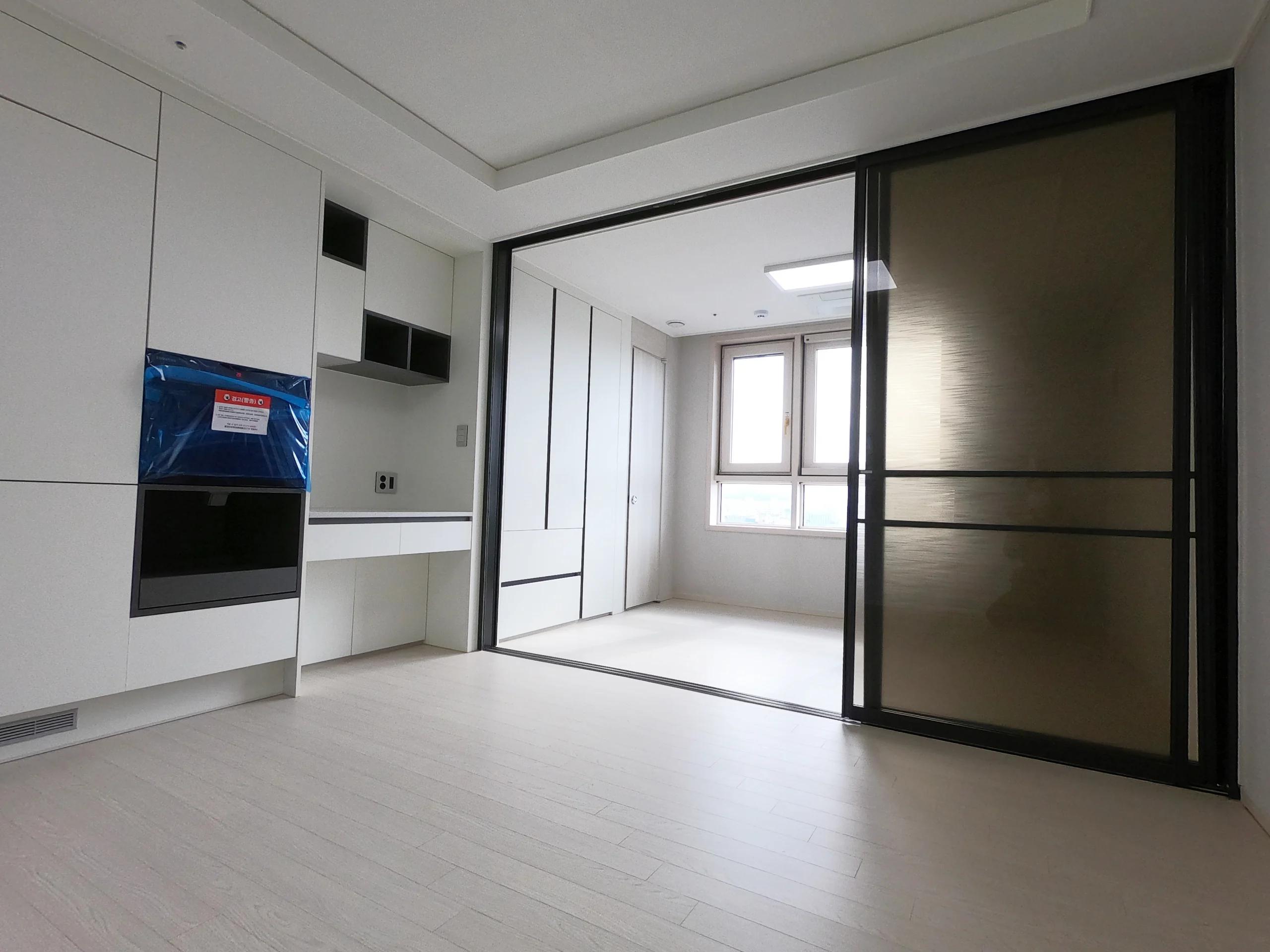 강남역, 역삼역 도보 5분 거리, 신축 5년, 사업자, 5층, 남향 사진 1