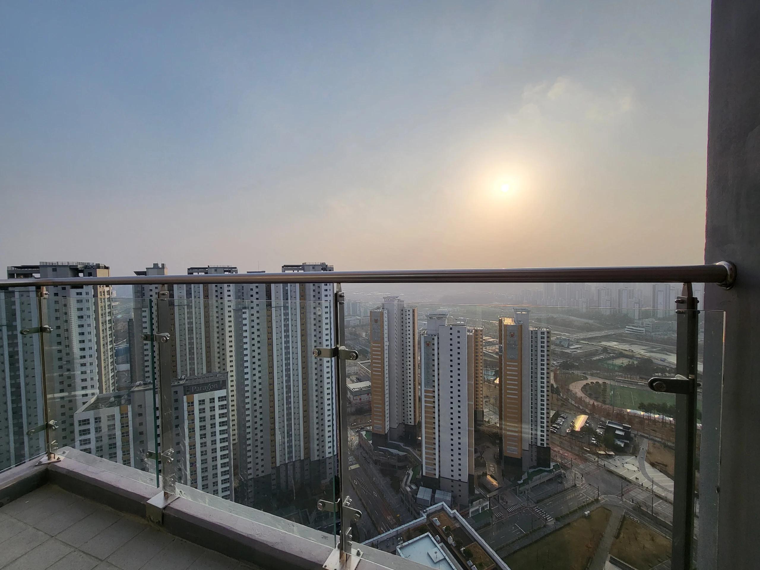 동탄역 주변, 신축, 펜트하우스, 2BR+Loft, 2BA, 휘트니스, 스크린골프, NO ARC, 사업자 사진 1