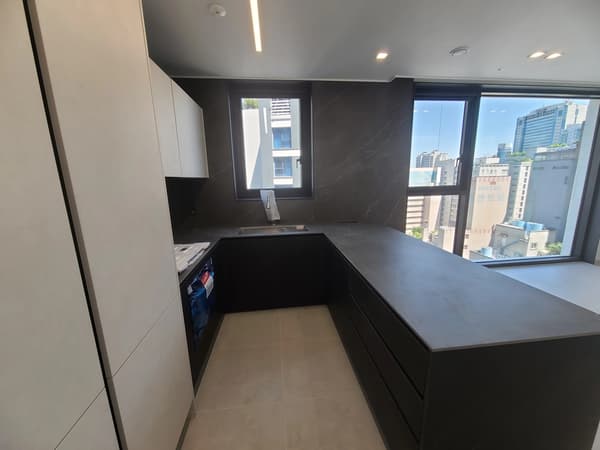 신축, 남부터미널역 도보 5분, 2BR, 1BA, Fitness, Pool 사진 5
