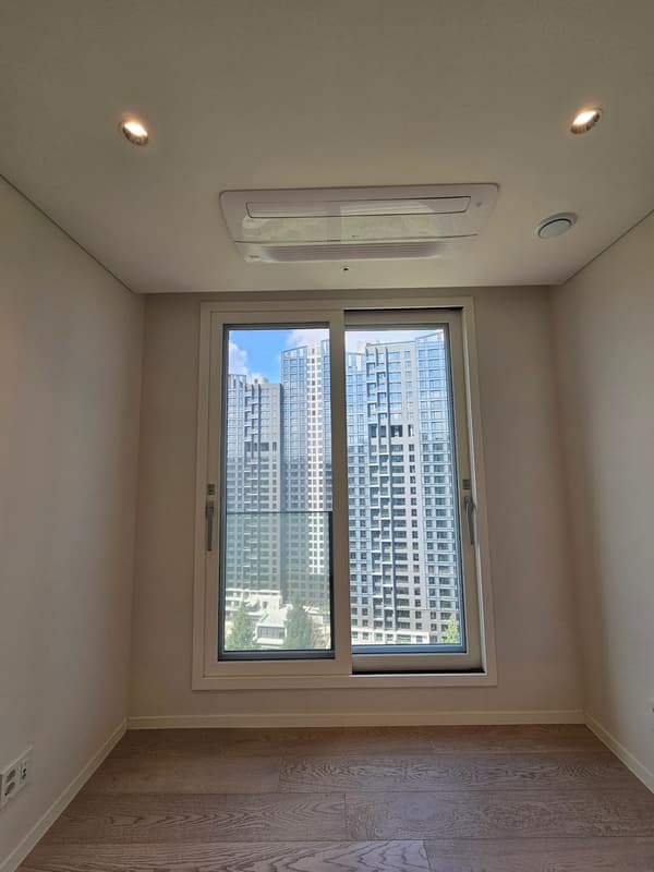 신축, 3BR, 2BA, 사업자계약 사진 3