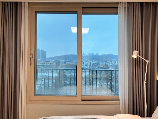 고층, ARC OK, 휴대폰, 외국인등록증 필요, 최고의 커뮤니티 시설. 사진 4