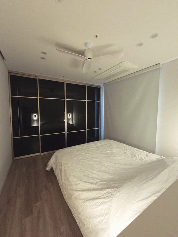High-end, 2BR, 1BA, COEX, Fully Furnished, Available Jan, 2027, Pet friendly. photo 5