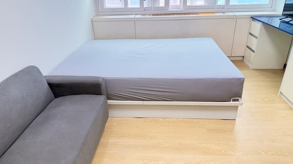 Fully Furnished, North Facing. 2 Minutes Walk from Ewha station. photo 5